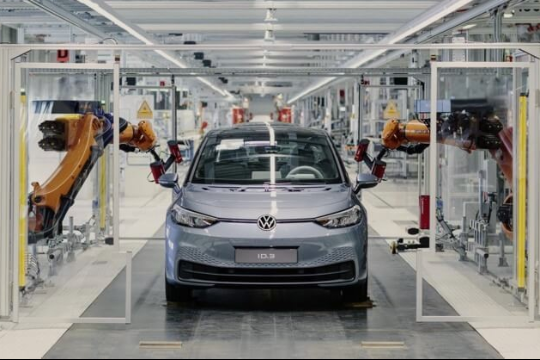 Volkswagen организует производство электромобилей в Германии