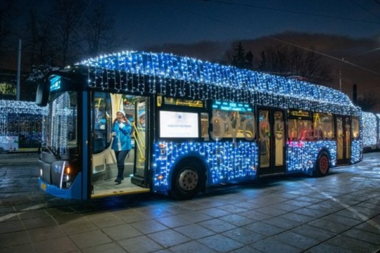 Новогодний транспорт в Москве