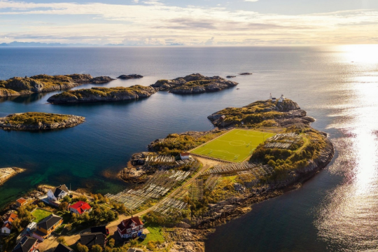 Дух захватывает: футбольные поля Норвегии
