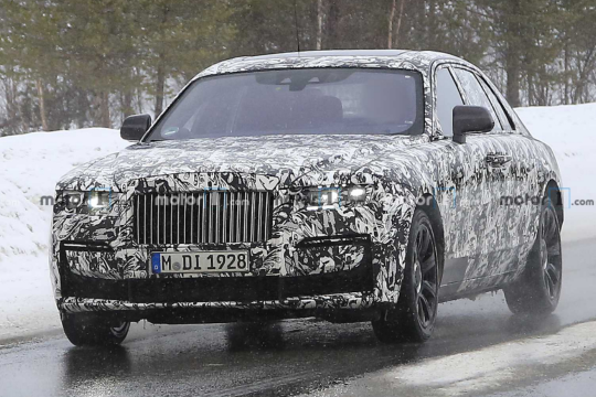 Шпионский фотографии Rolls-Royce Ghost Spied