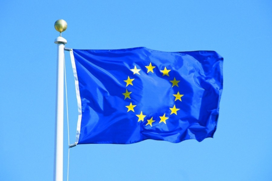 ЕС выделит 15 млрд евро для борьбы с коронавирусом