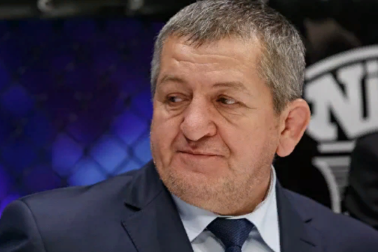 Рамзан Кадыров сообщил о смерти отца и тренера чемпиона UFC в легком весе Хабиба Нурмагoмедова Абдулманaпа Нурмагoмедова.