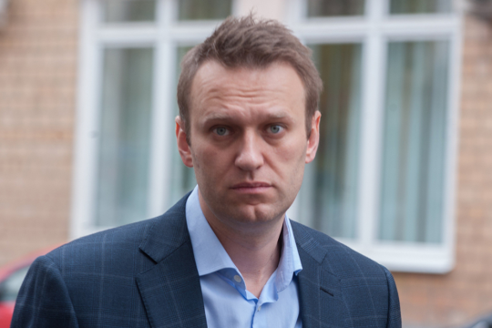 Кремль заявил, что не намерен встречать Навального в России