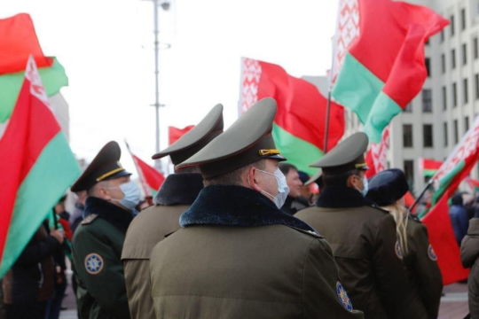 Согласился 1 человек из 17: как белорусы относятся к провластному митингу 25 октября