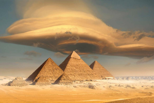 Власти Египта убеждают Илона Маска, что инопланетяне не строили пирамиды