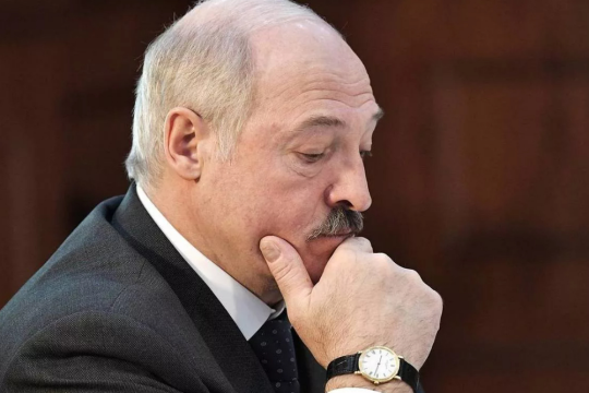 Лукашенко признал, что его президентский срок заканчивается