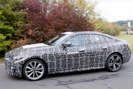 Электрокар BMW i4 может получить полноприводную версию с 460-сильным двигателем