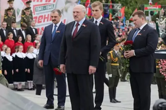 Лукашенко заявил, что не намерен передавать власть в Беларуси своим сыновьям