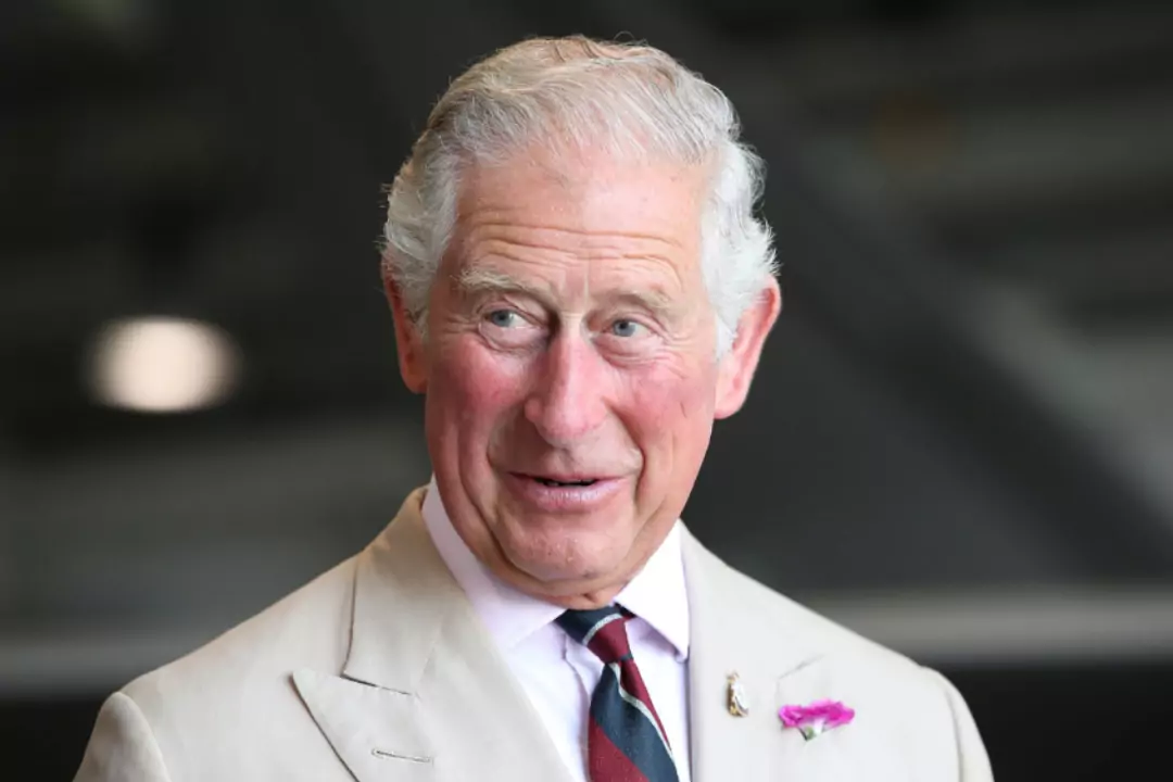 Сын Елизаветы II принц Чарльз намерен сократить численность британской королевской семьи