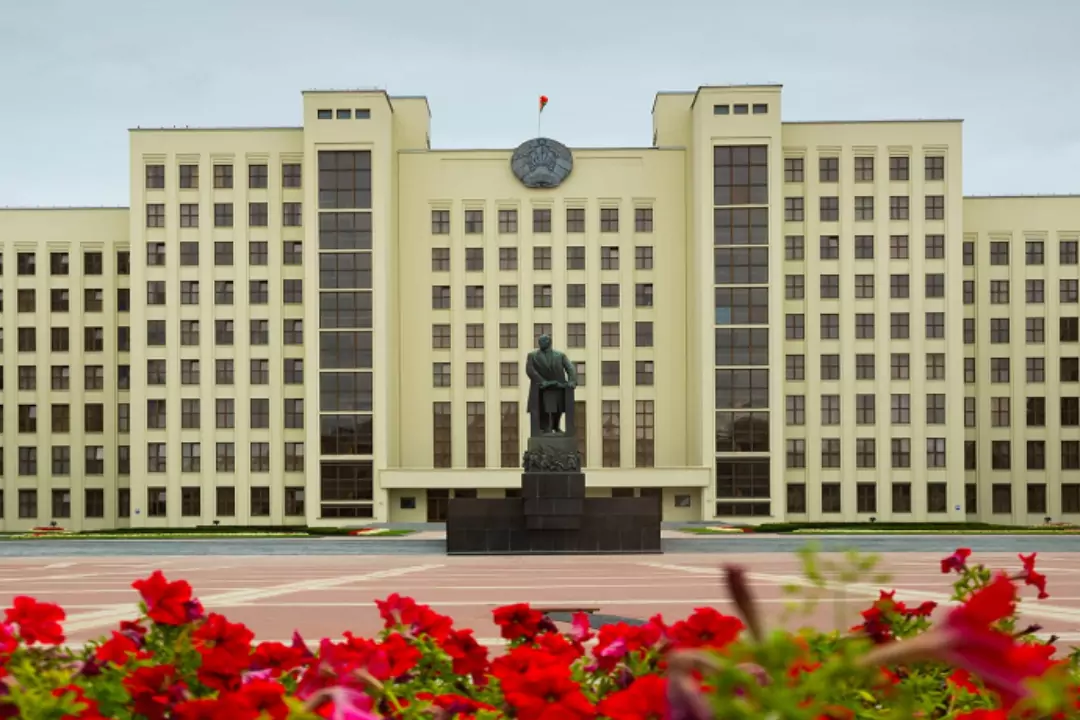 Палаты рб. Национальное собрание Республики Беларусь. Парламент РБ. Палата представителей национального собрания Белоруссии. Национальное собрание Республики Беларусь здание.