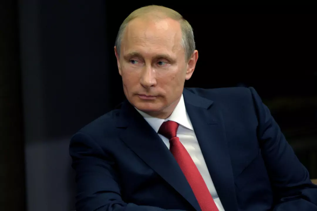 Пресс-служба Кремля не дает никаких комментариев по поводу слухов о готовящемся экстренном заявлении Путина по итогам Женевской встречи с Байденом