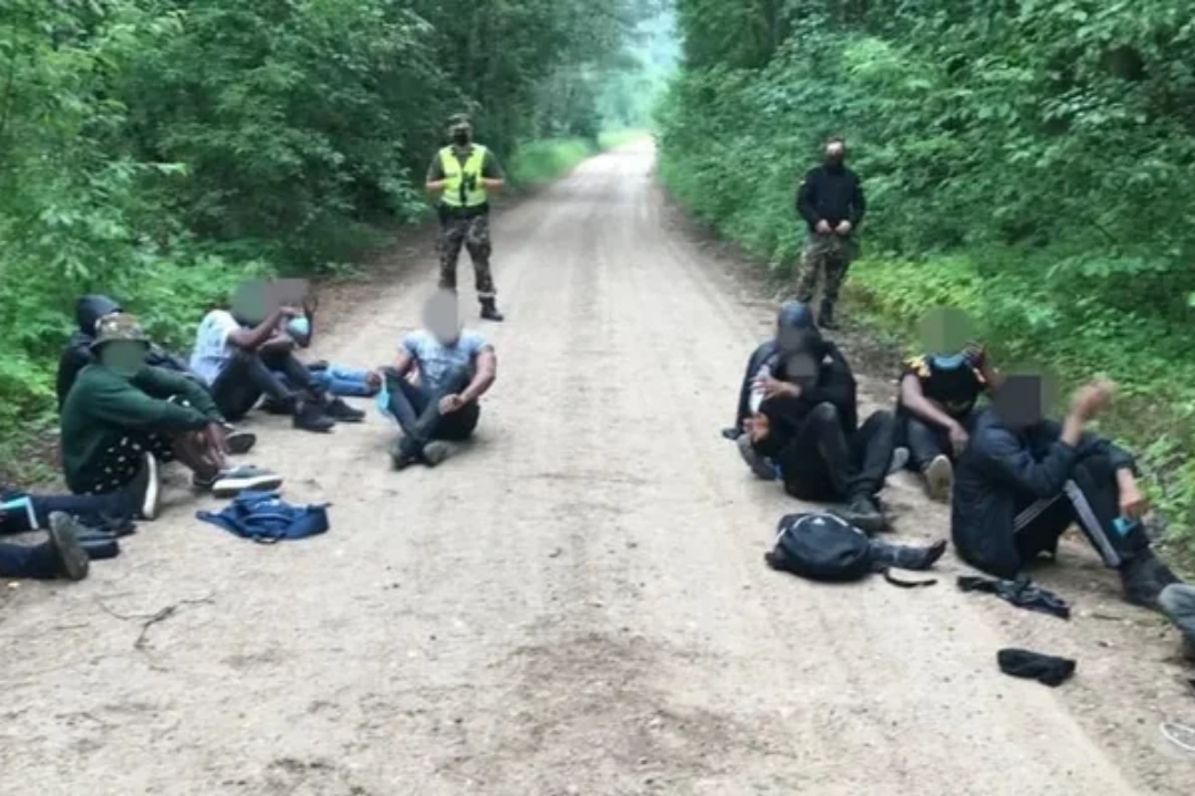 Стало известно, что представители 11 стран призвали ввести против Беларуси новые санкции