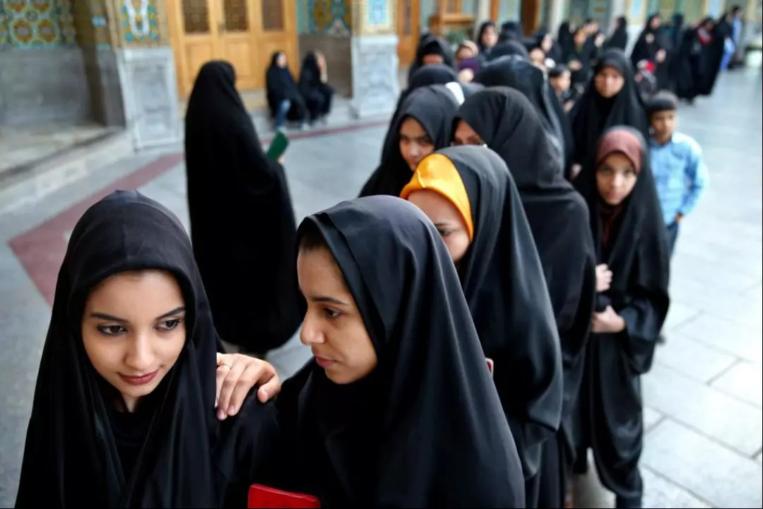 Жизнь под прикрытием: как живут женщины в Иране, так ли там все ужасно?