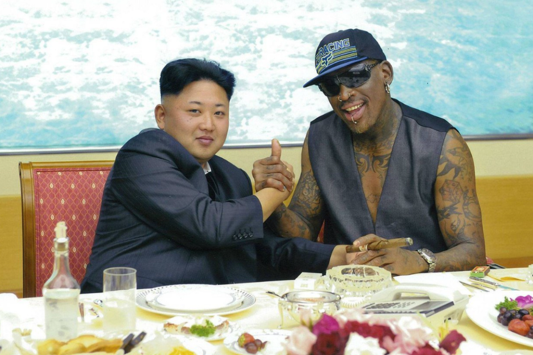 Баскетбол со звездой NBA, яхта и 17 дворцов: как живет диктатор КНДР Ким Чен Ын