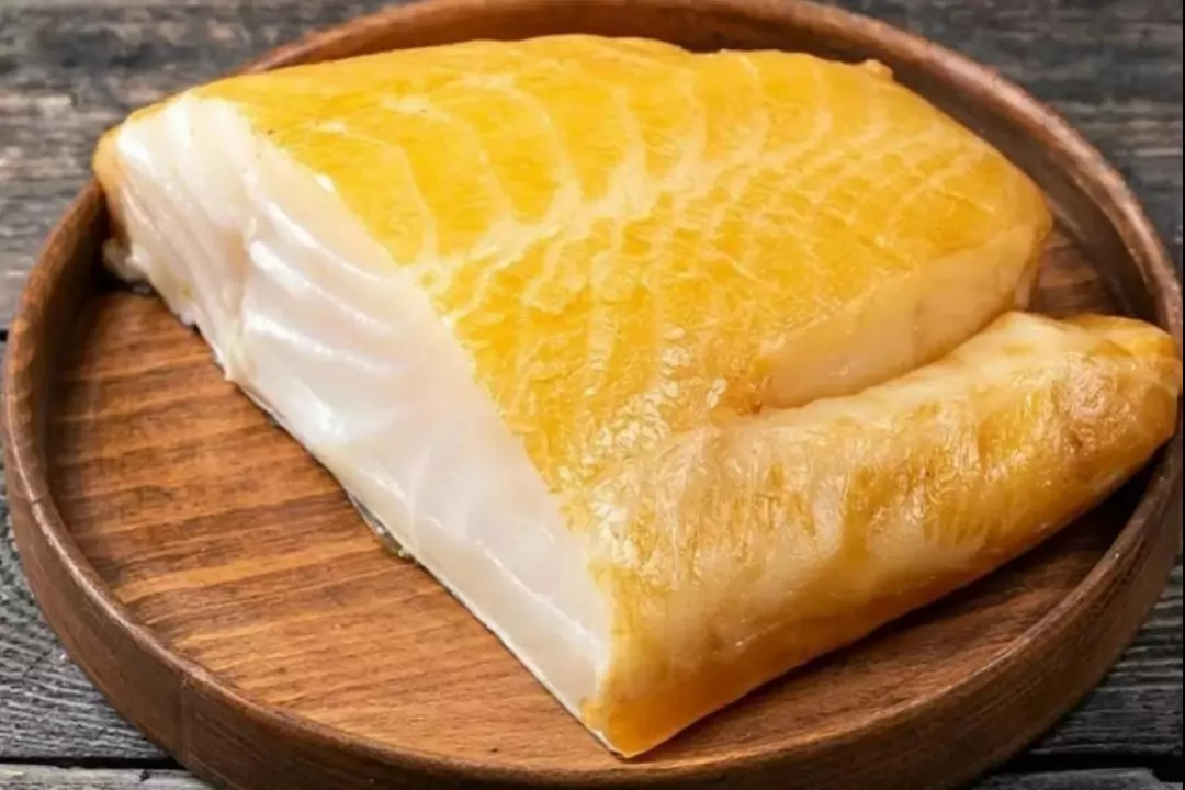 Чем может быть опасна масляная рыба?