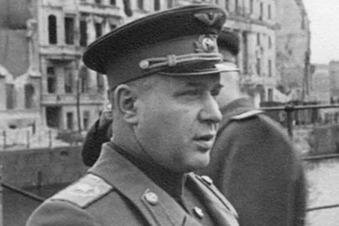 Преступления детей Хрущева и Сталина, которые им простили в строгом СССР