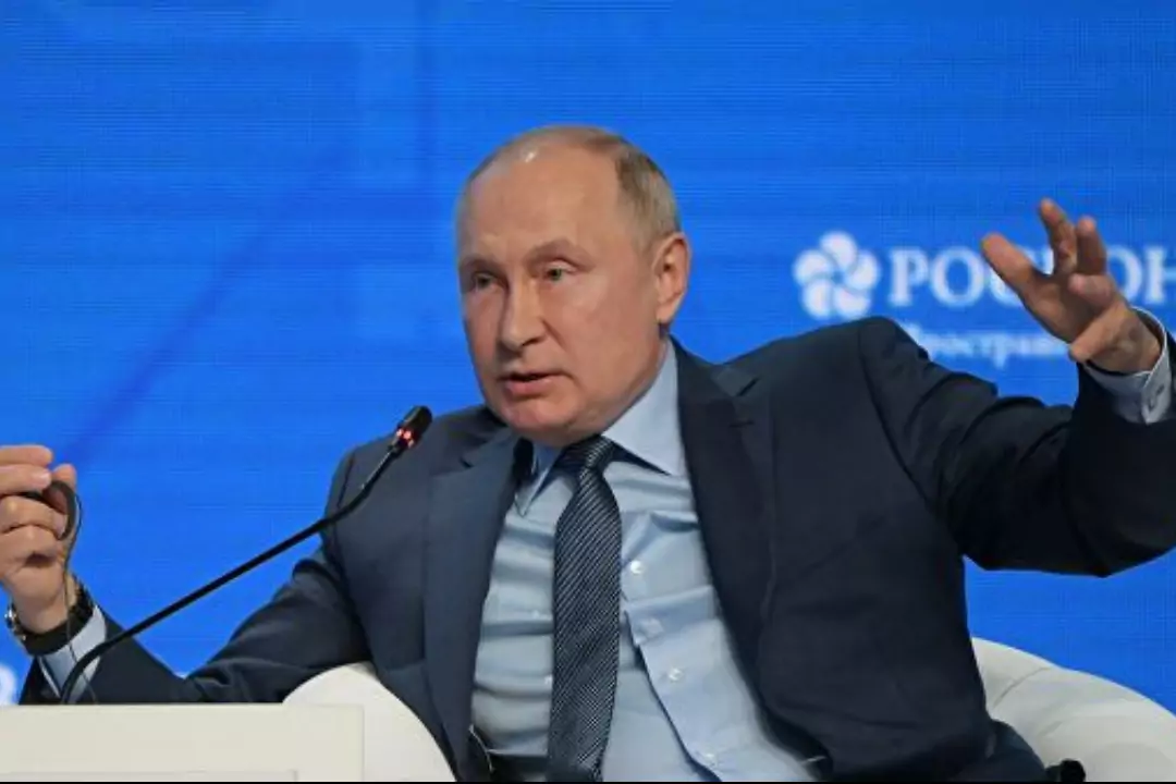 Путин рассказал о превосходстве гиперзвукового оружия России перед США