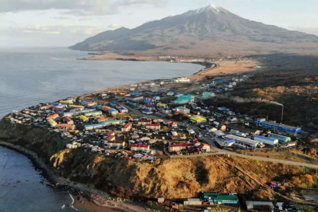 Пока Япония и Россия спорят по поводу Курил, США тихо осваивают острова