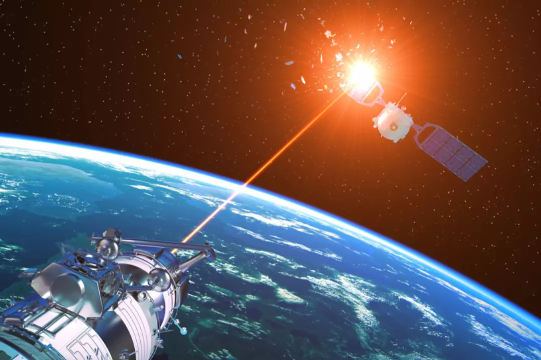 Россия и Китай лазерами атаковали спутники США в космосе