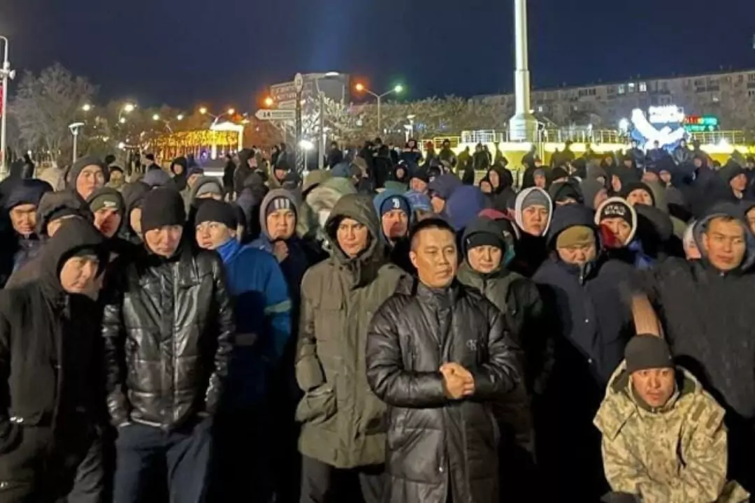 Новости часа в казахстане сегодня. Протесты в Казахстане. Казахи митинг. Митинг в Казахстане 2023 7 января.