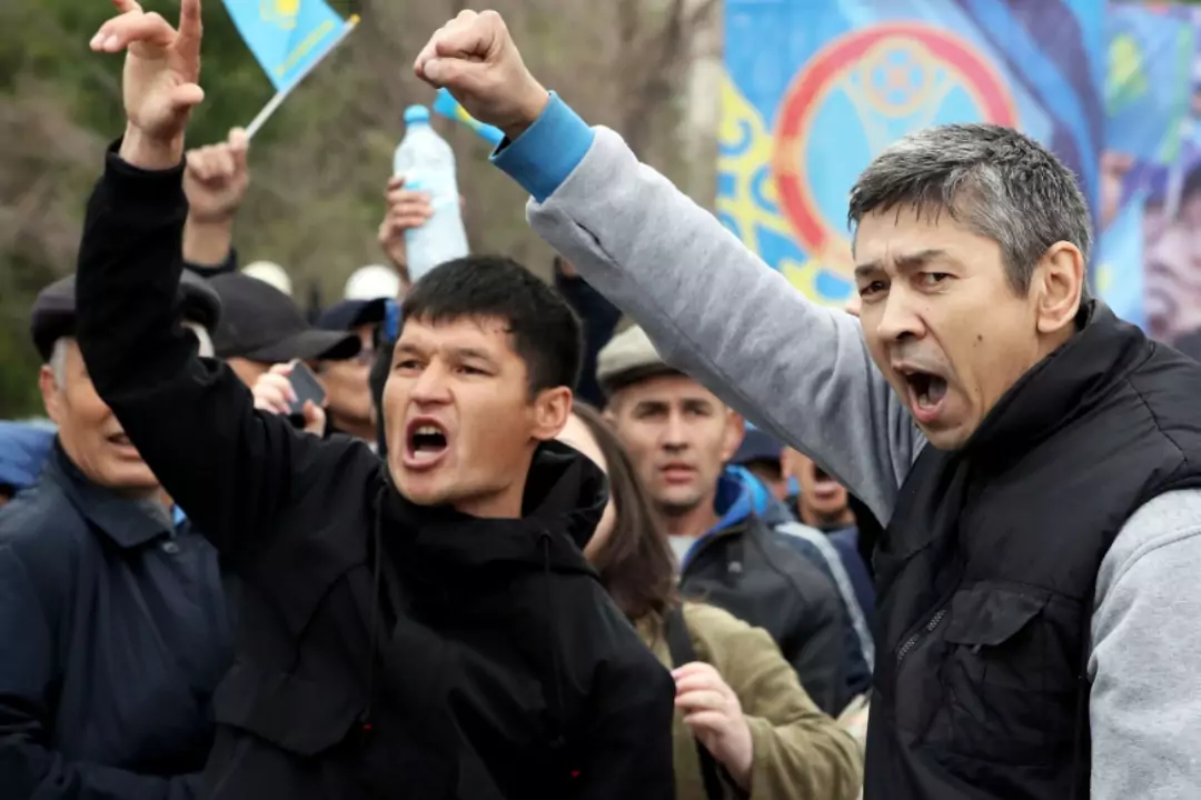 Политолог Серенко рассказал, что бы было с Казахстаном, если бы протест удался как его задумывали