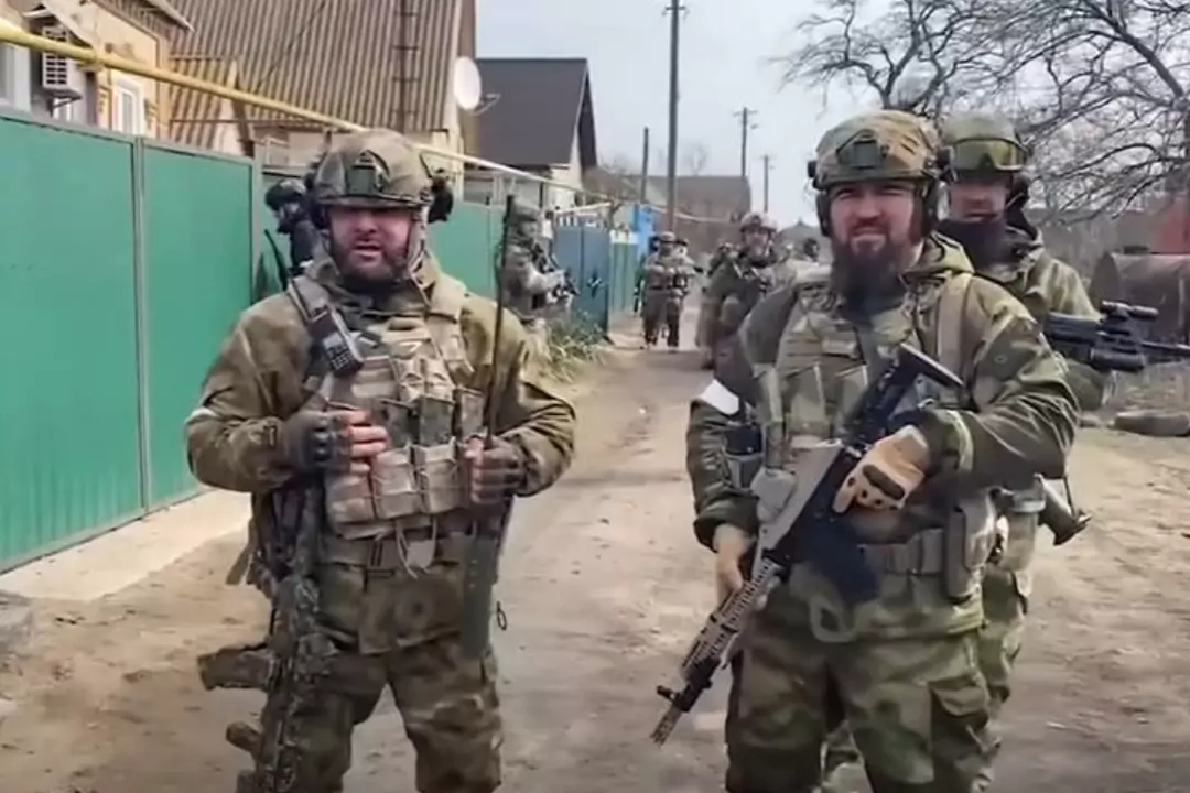 Кадыровцы воюют на украине. Рамзан Кадыров армия Чечни. Чечня спечназ кадвровцы. Спецназ ЧВК Вагнера.