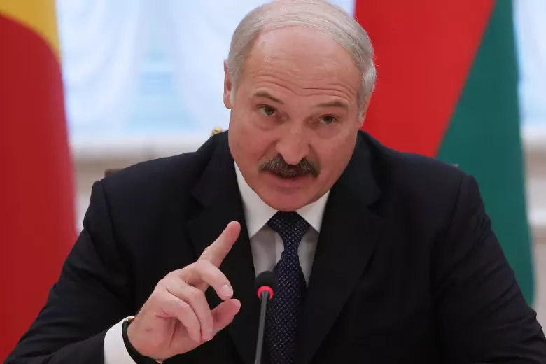 Лукашенко обратился к соседям Беларуси с цитатой кота Леопольда