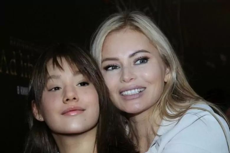 Дана Борисова подала исковое заявление на отца дочери, чтобы увеличить размер алиментов