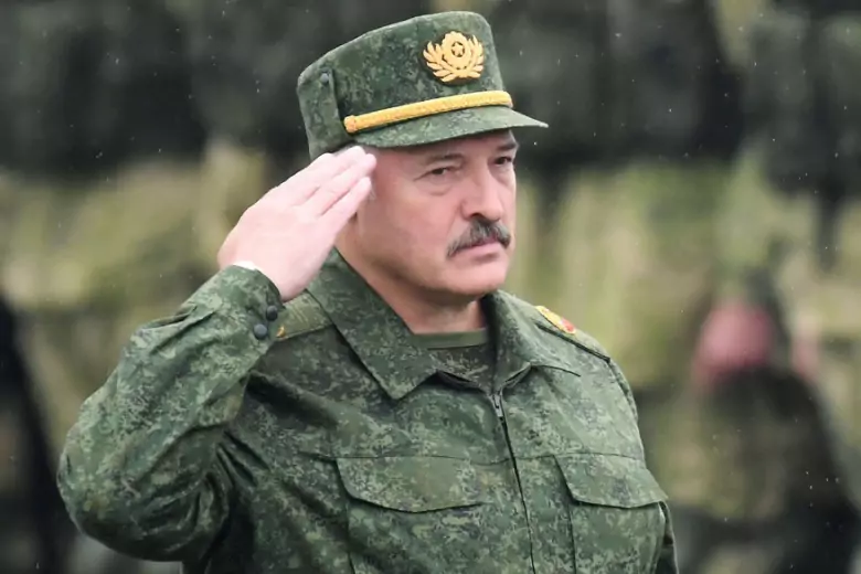 Лукашенко заявил о модернизации армии Беларуси из-за спецоперации РФ на Украине