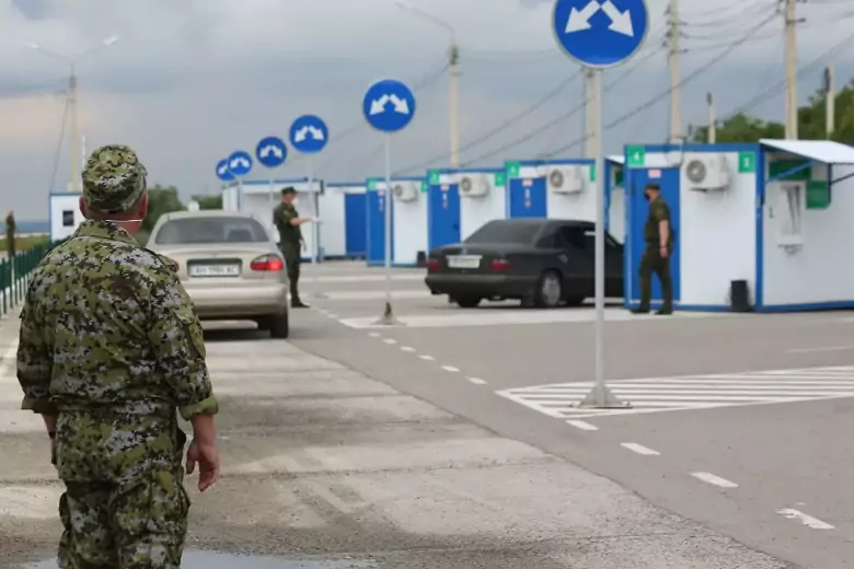ФСБ: солдаты армии Украины пытаются проникнуть в РФ под видом беженцев
