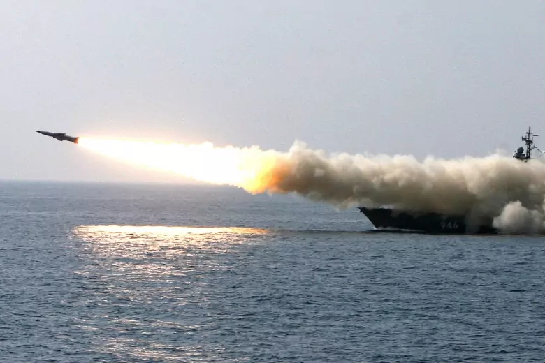 Войска РФ испытали ракету «Циркон», поразив цель в Баренцевом море за 1000 км