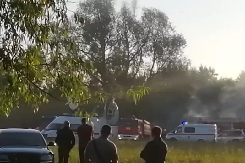 МЧС РФ: самолёт ИЛ-76 в Рязани потерпел крушение