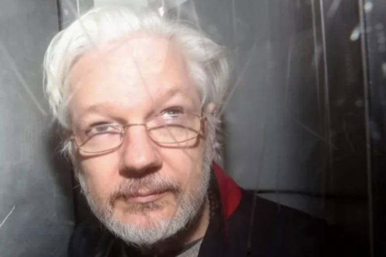WSJ: создатель WikiLeaks Ассанж обжаловал решение об экстралиции в США