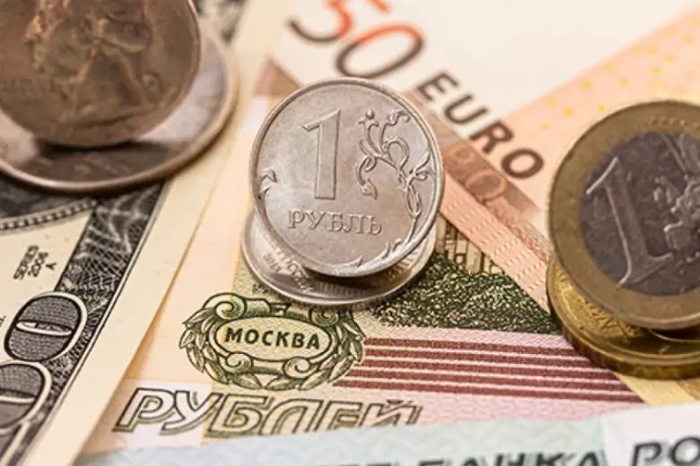 Доход доллара в рублях