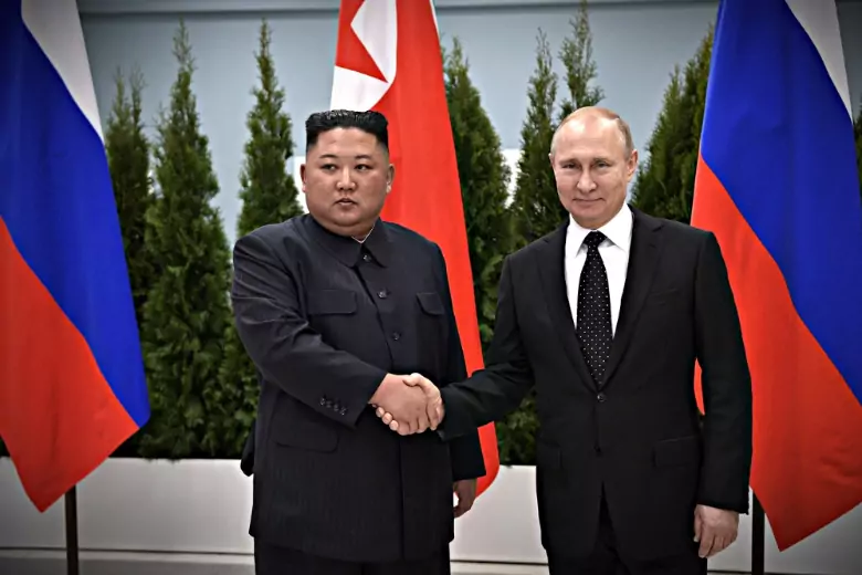Путин поздравил Ким Чен Ына с Днем освобождения Кореи