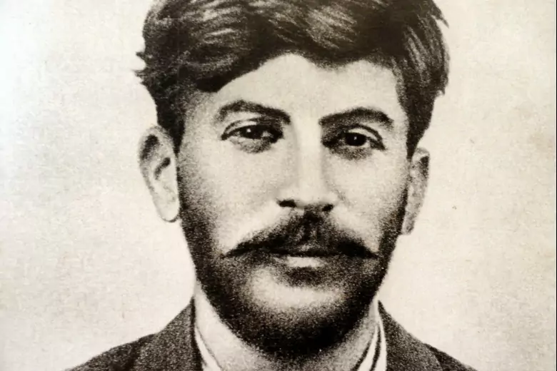 Третий сын Сталина Александр Яковлевич Давыдов и его судьба