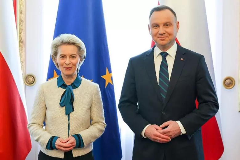Фон дер Ляйен заявила, что ЕС не выплатит Польше ни цента из причитающихся €35 млрд