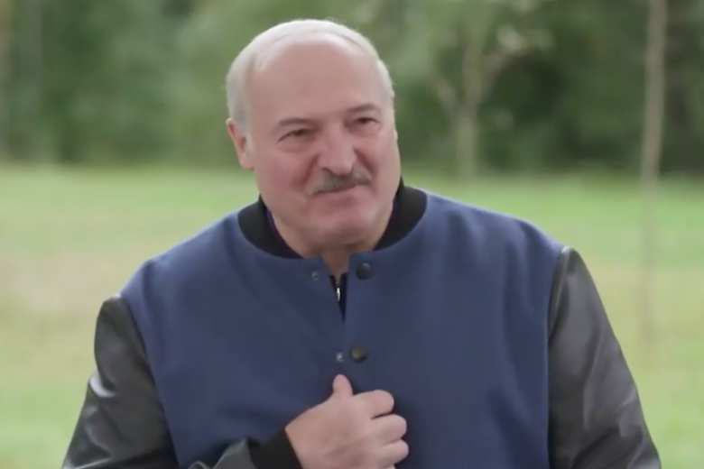 Лукашенко признался, что никогда в жизни не ел фастфуд