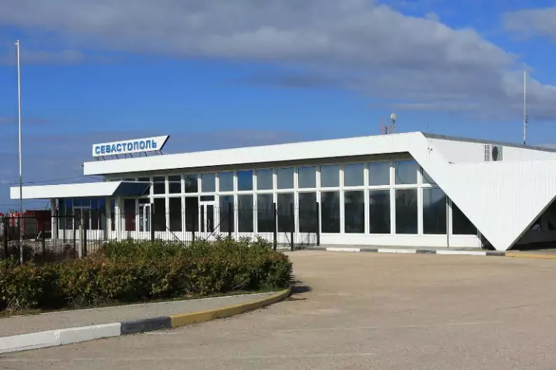Развожаев: в крымском аэропорту Бельбек загорелся самолёт