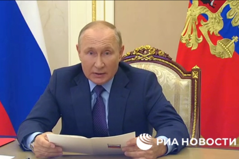 Нидерланды откликнулись на предложение Путина передать застрявшие из-за санкций российские удобрения третьим странам