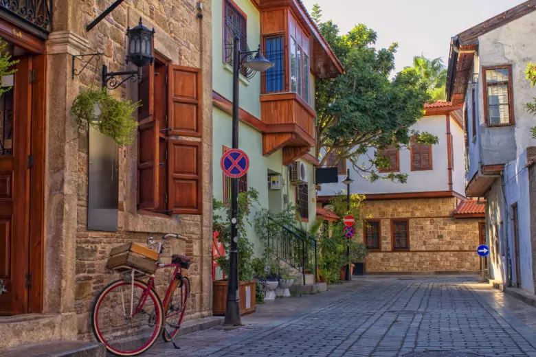 В турецкой Анталье хотят запретить иностранцам продажу и аренду жилья