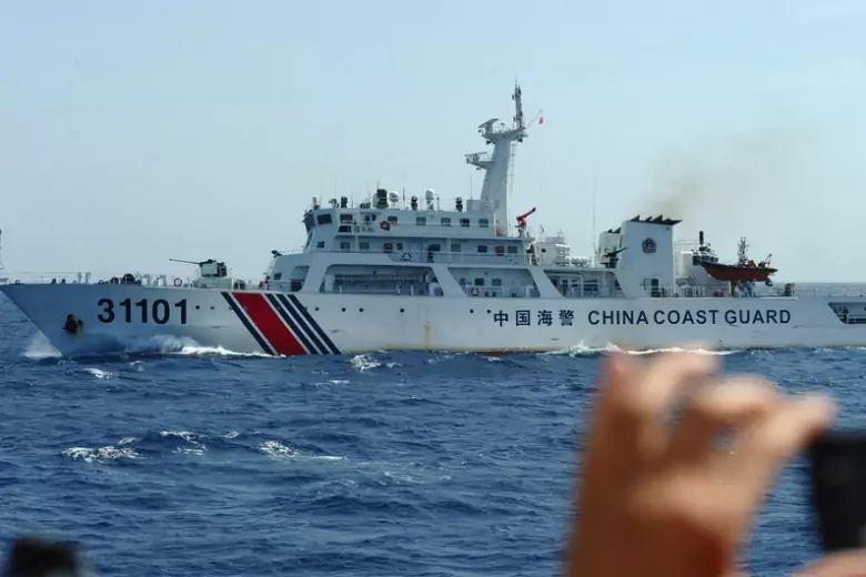 Корабли ВМС Китая вошли в территориальные воды Японии
