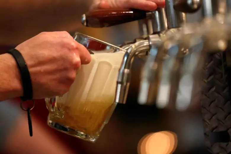Чешские пабы используют технологии, чтобы сэкономить на пиве