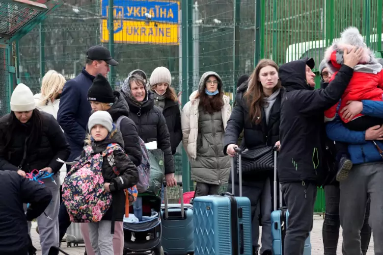 Myśl Polska: беженцы из Украины отказались съезжать из отеля «всё включено» в Польше