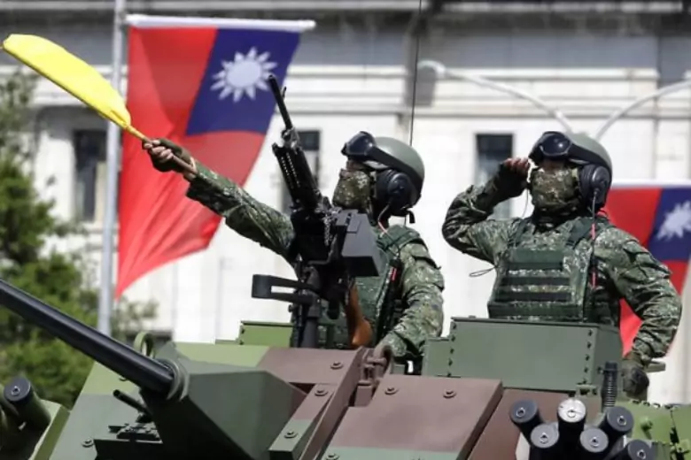 США продолжают поставки оружия на Тайвань одновременно с помощью Украине