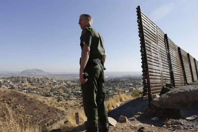 Республиканцы предлагают разместить войска на границе США и Мексики