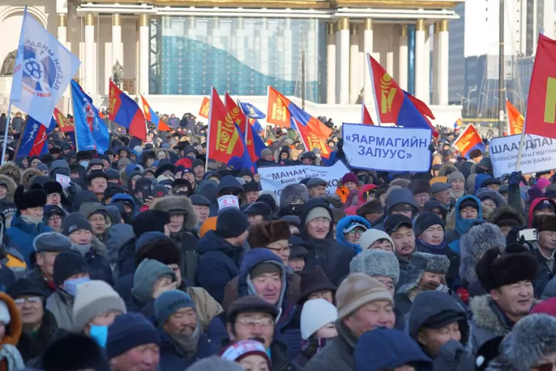 В Монголии начались массовые протесты на фоне хищения 80 процентов бюджета