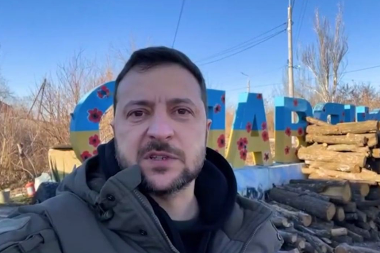 Зеленский прибыл на Донбасс, посетив фронтовой город Славянск