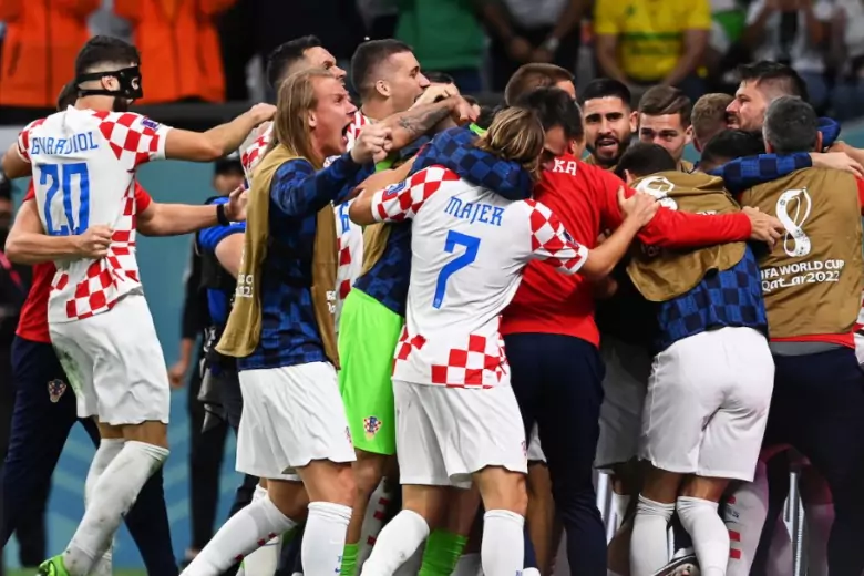 Хорватия по пенальти обыграла Бразилию и вышла в полуфинал чемпионата мира по футболу