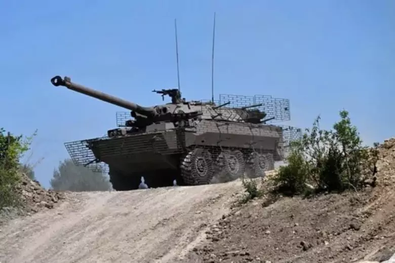 Франция поставит Украине легкие танки AMX-10 RC образца 1981 года